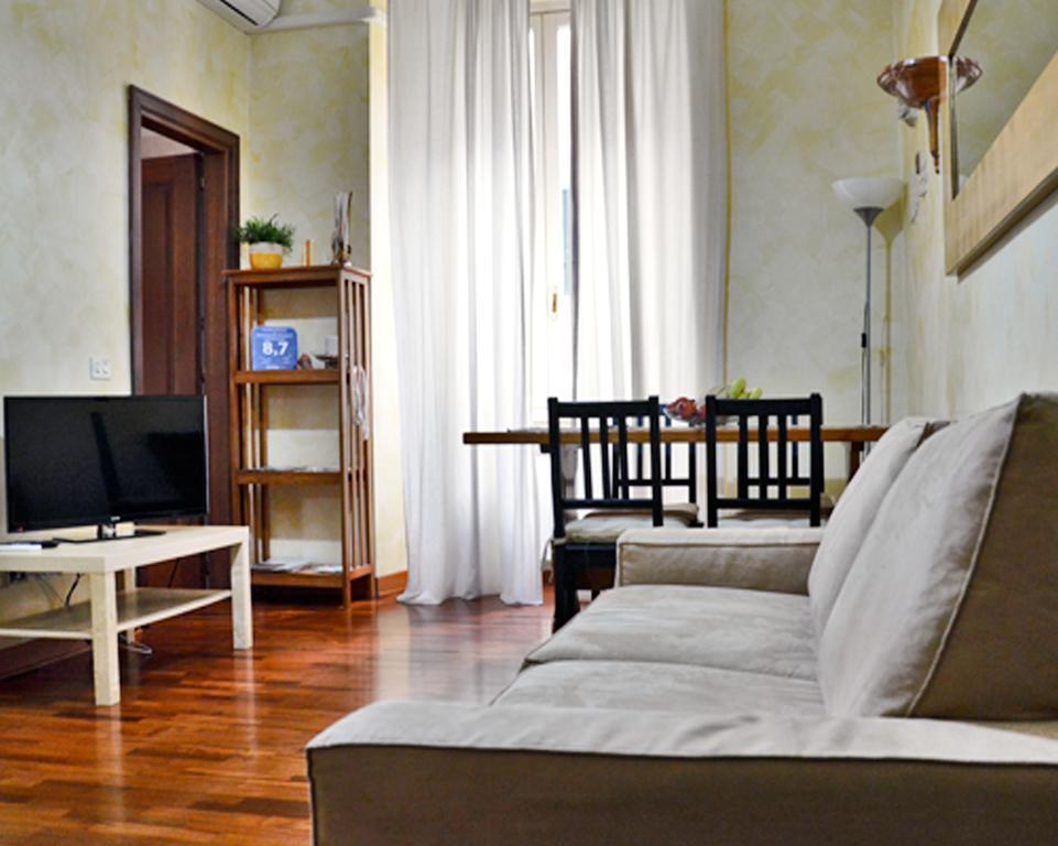 Tridomus Apartment - Mecenate 77 Rome Room photo